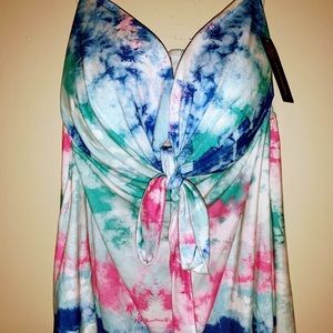 NEW No Boundaries Tie Dye Top- Size XL-N.W.T